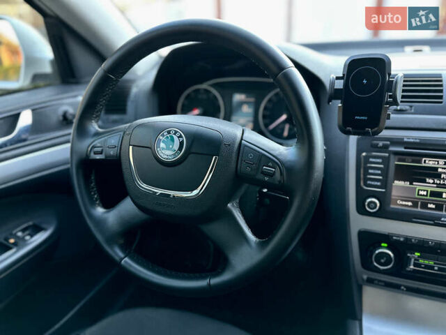 Белый Шкода Октавия, объемом двигателя 1.39 л и пробегом 275 тыс. км за 8200 $, фото 41 на Automoto.ua