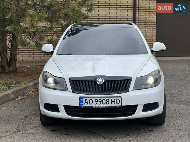Білий Шкода Октавія, об'ємом двигуна 1.6 л та пробігом 270 тис. км за 6800 $, фото 4 на Automoto.ua