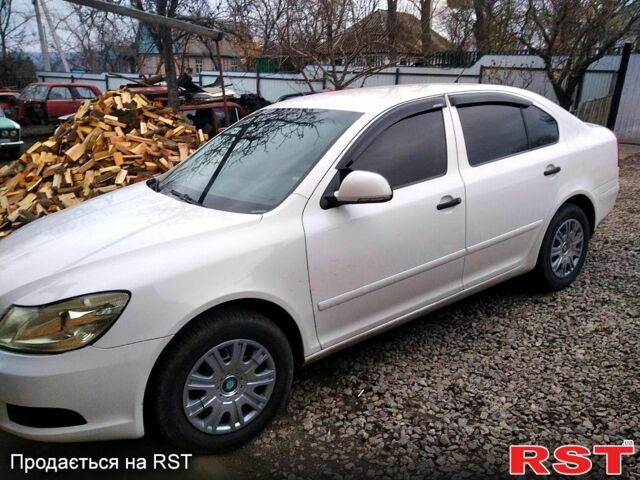 Білий Шкода Октавія, об'ємом двигуна 1.6 л та пробігом 283 тис. км за 5800 $, фото 8 на Automoto.ua