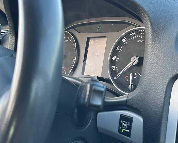 Білий Шкода Октавія, об'ємом двигуна 1.8 л та пробігом 184 тис. км за 8500 $, фото 27 на Automoto.ua