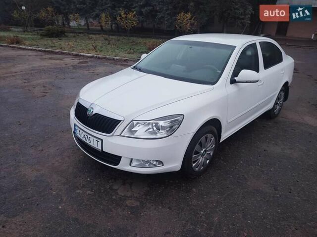 Білий Шкода Октавія, об'ємом двигуна 1.6 л та пробігом 150 тис. км за 8500 $, фото 16 на Automoto.ua