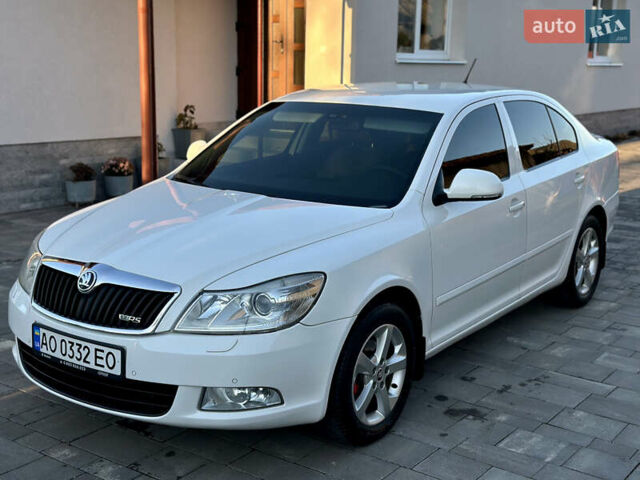 Белый Шкода Октавия, объемом двигателя 1.39 л и пробегом 275 тыс. км за 8200 $, фото 21 на Automoto.ua