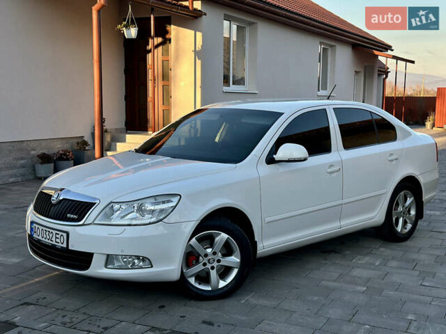 Белый Шкода Октавия, объемом двигателя 1.39 л и пробегом 275 тыс. км за 8200 $, фото 15 на Automoto.ua