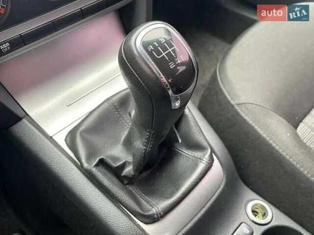 Белый Шкода Октавия, объемом двигателя 1.8 л и пробегом 155 тыс. км за 7990 $, фото 25 на Automoto.ua