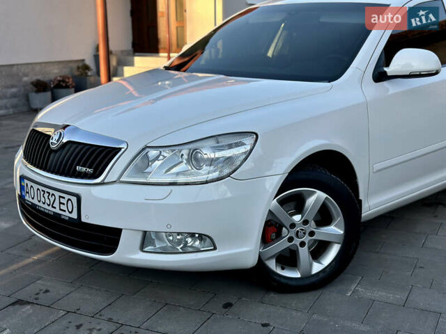 Белый Шкода Октавия, объемом двигателя 1.39 л и пробегом 275 тыс. км за 8200 $, фото 16 на Automoto.ua