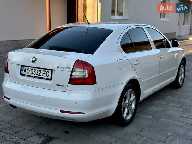Белый Шкода Октавия, объемом двигателя 1.39 л и пробегом 275 тыс. км за 8200 $, фото 9 на Automoto.ua