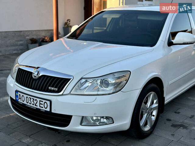 Белый Шкода Октавия, объемом двигателя 1.39 л и пробегом 275 тыс. км за 8200 $, фото 24 на Automoto.ua