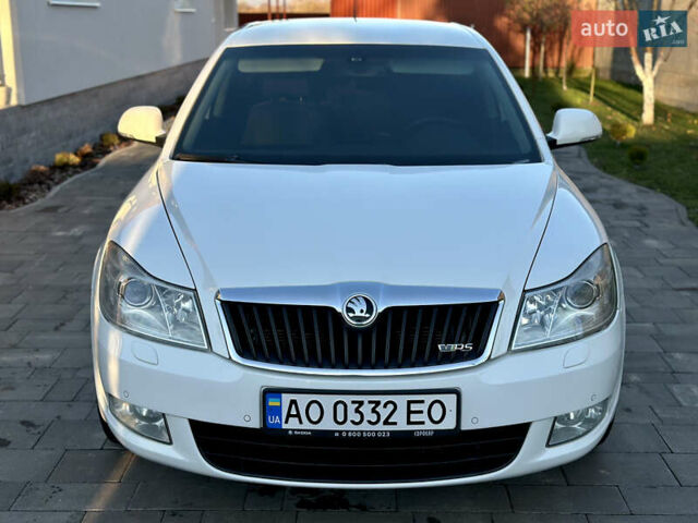 Белый Шкода Октавия, объемом двигателя 1.39 л и пробегом 275 тыс. км за 8200 $, фото 20 на Automoto.ua