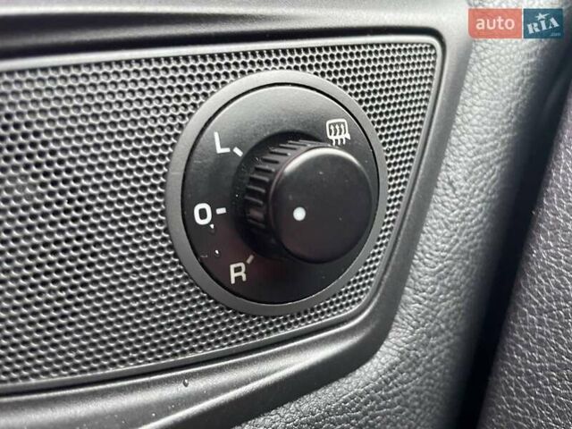 Белый Шкода Октавия, объемом двигателя 1.8 л и пробегом 155 тыс. км за 7990 $, фото 16 на Automoto.ua