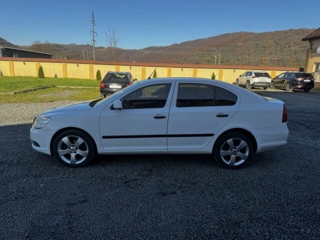 Белый Шкода Октавия, объемом двигателя 1.6 л и пробегом 380 тыс. км за 6150 $, фото 11 на Automoto.ua