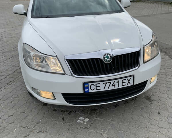 Белый Шкода Октавия, объемом двигателя 1.8 л и пробегом 213 тыс. км за 6400 $, фото 29 на Automoto.ua