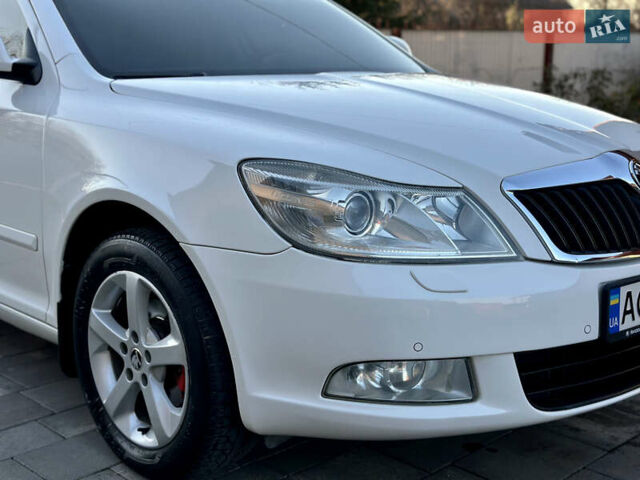 Белый Шкода Октавия, объемом двигателя 1.39 л и пробегом 275 тыс. км за 8200 $, фото 7 на Automoto.ua