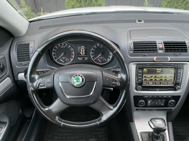 Белый Шкода Октавия, объемом двигателя 1.6 л и пробегом 189 тыс. км за 8999 $, фото 12 на Automoto.ua