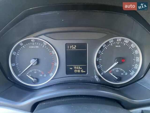 Белый Шкода Октавия, объемом двигателя 1.6 л и пробегом 195 тыс. км за 7800 $, фото 25 на Automoto.ua