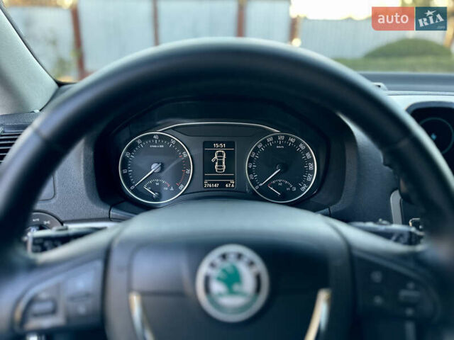 Белый Шкода Октавия, объемом двигателя 1.39 л и пробегом 275 тыс. км за 8200 $, фото 53 на Automoto.ua