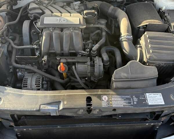 Білий Шкода Октавія, об'ємом двигуна 1.6 л та пробігом 76 тис. км за 9900 $, фото 12 на Automoto.ua