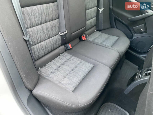 Білий Шкода Октавія, об'ємом двигуна 1.6 л та пробігом 189 тис. км за 8999 $, фото 24 на Automoto.ua