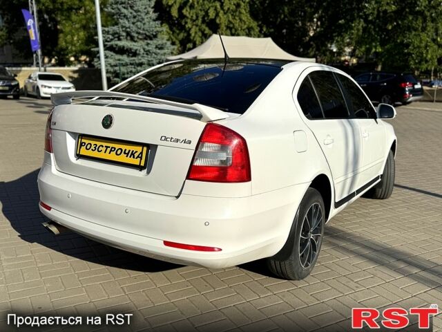 Білий Шкода Октавія, об'ємом двигуна 1.8 л та пробігом 230 тис. км за 9500 $, фото 2 на Automoto.ua