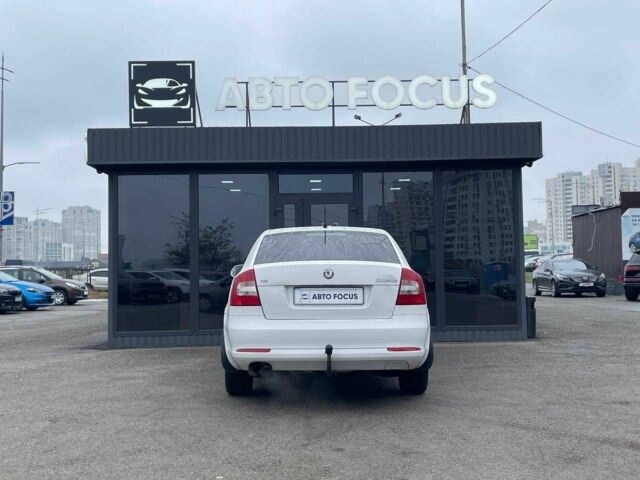 Белый Шкода Октавия, объемом двигателя 1.8 л и пробегом 155 тыс. км за 7990 $, фото 6 на Automoto.ua