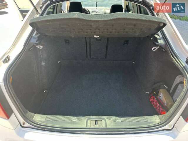 Шкода Октавия 2011 в Черновцах на Automoto.ua Белый Шкода Октавия, объемом двигателя 1.8 л и пробегом 258 тыс. км за 6500 $, фото 14 на Automoto.ua