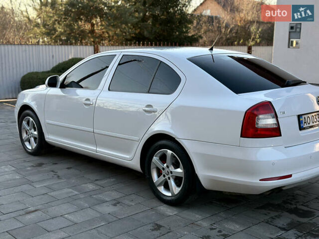 Белый Шкода Октавия, объемом двигателя 1.39 л и пробегом 275 тыс. км за 8200 $, фото 26 на Automoto.ua