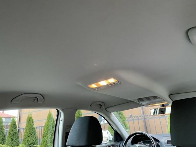 Белый Шкода Октавия, объемом двигателя 1.6 л и пробегом 189 тыс. км за 8999 $, фото 21 на Automoto.ua