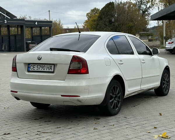 Белый Шкода Октавия, объемом двигателя 1.6 л и пробегом 383 тыс. км за 5350 $, фото 9 на Automoto.ua