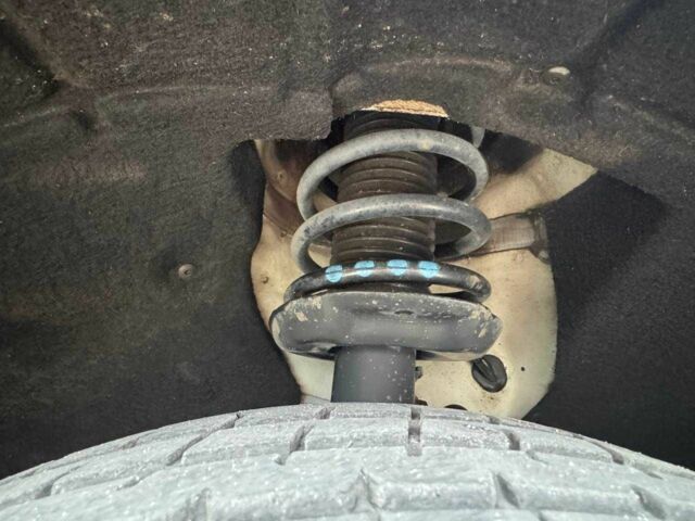 Белый Шкода Октавия, объемом двигателя 1.8 л и пробегом 180 тыс. км за 7200 $, фото 15 на Automoto.ua