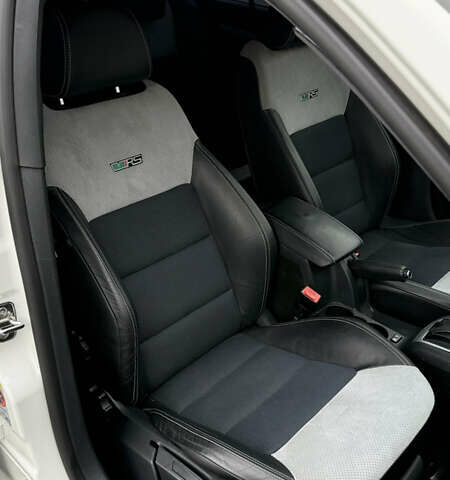 Белый Шкода Октавия, объемом двигателя 1.97 л и пробегом 239 тыс. км за 11999 $, фото 23 на Automoto.ua