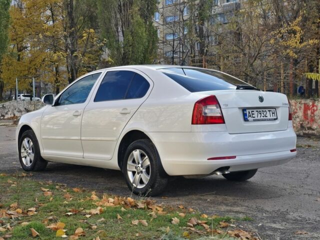 Белый Шкода Октавия, объемом двигателя 2 л и пробегом 180 тыс. км за 8700 $, фото 13 на Automoto.ua