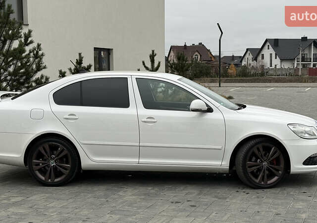 Белый Шкода Октавия, объемом двигателя 1.97 л и пробегом 239 тыс. км за 11999 $, фото 8 на Automoto.ua