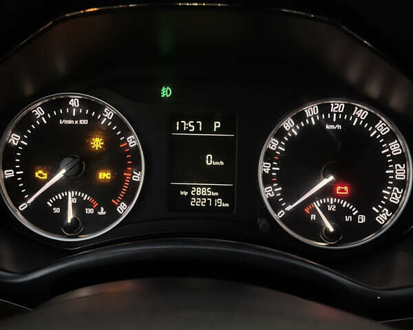 Шкода Октавия 2012 в Кропивницком (Кировограде) на Automoto.ua Белый Шкода Октавия, объемом двигателя 1.8 л и пробегом 222 тыс. км за 6700 $, фото 23 на Automoto.ua