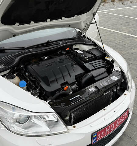 Белый Шкода Октавия, объемом двигателя 1.97 л и пробегом 239 тыс. км за 11999 $, фото 51 на Automoto.ua