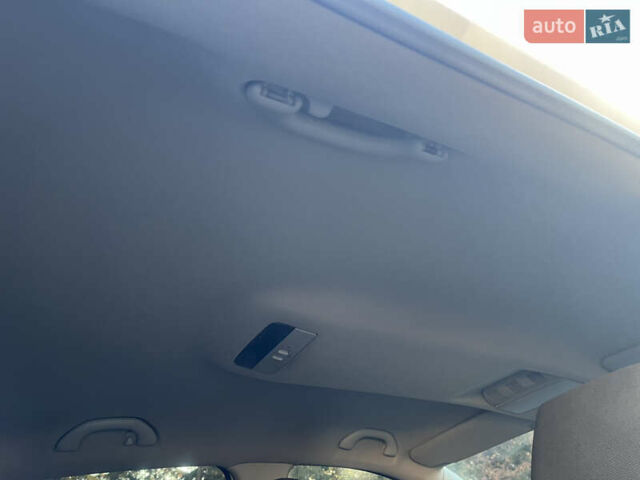 Белый Шкода Октавия, объемом двигателя 1.6 л и пробегом 186 тыс. км за 7700 $, фото 8 на Automoto.ua