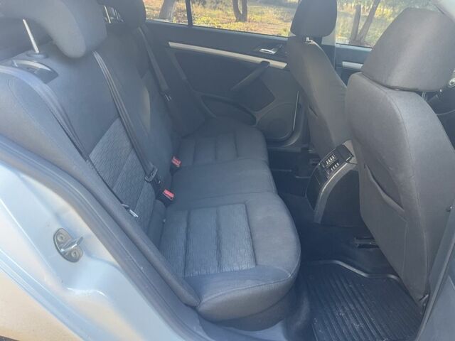 Белый Шкода Октавия, объемом двигателя 1.6 л и пробегом 186 тыс. км за 7700 $, фото 15 на Automoto.ua