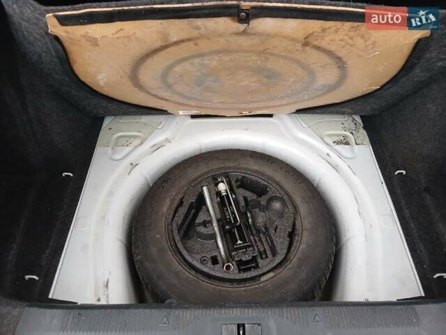 Білий Шкода Октавія, об'ємом двигуна 1.4 л та пробігом 207 тис. км за 7700 $, фото 10 на Automoto.ua