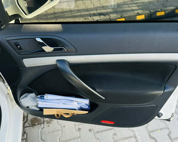 Шкода Октавія 2012 у Вишневом на Automoto.ua Білий Шкода Октавія, об'ємом двигуна 1.6 л та пробігом 355 тис. км за 6500 $, фото 13 на Automoto.ua