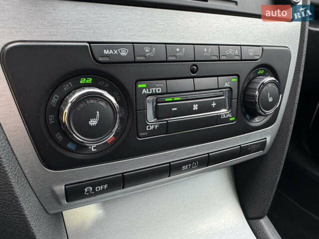 Белый Шкода Октавия, объемом двигателя 1.98 л и пробегом 177 тыс. км за 10550 $, фото 17 на Automoto.ua