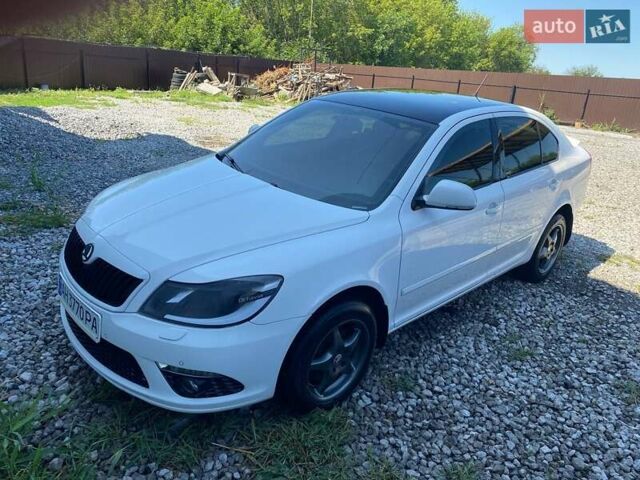 Білий Шкода Октавія, об'ємом двигуна 1.8 л та пробігом 103 тис. км за 8500 $, фото 32 на Automoto.ua