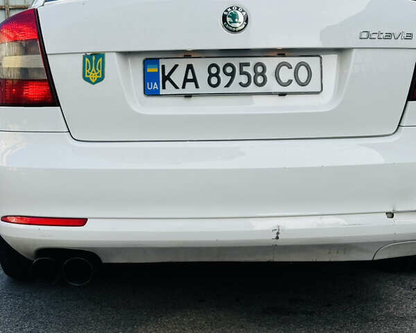 Шкода Октавія 2012 у Вишневом на Automoto.ua Білий Шкода Октавія, об'ємом двигуна 1.6 л та пробігом 355 тис. км за 6500 $, фото 3 на Automoto.ua