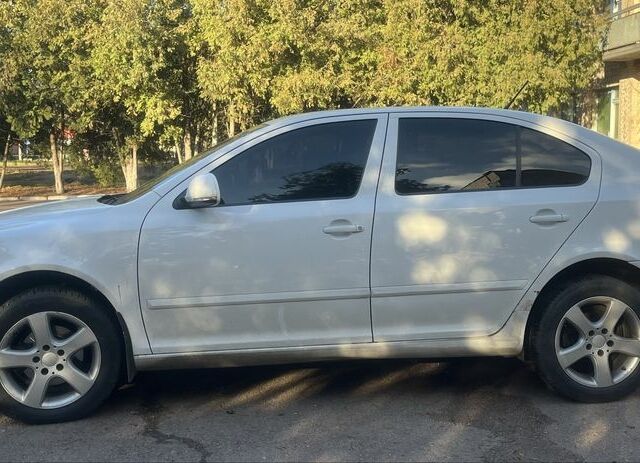 Белый Шкода Октавия, объемом двигателя 1.6 л и пробегом 186 тыс. км за 7700 $, фото 3 на Automoto.ua