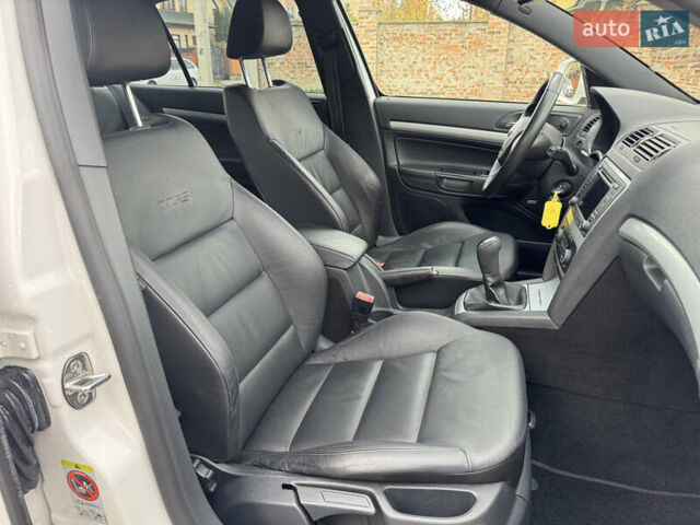 Белый Шкода Октавия, объемом двигателя 1.98 л и пробегом 177 тыс. км за 10550 $, фото 26 на Automoto.ua