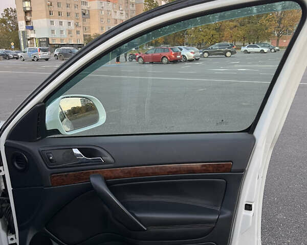 Шкода Октавия 2012 в Кропивницком (Кировограде) на Automoto.ua Белый Шкода Октавия, объемом двигателя 1.8 л и пробегом 222 тыс. км за 6700 $, фото 21 на Automoto.ua