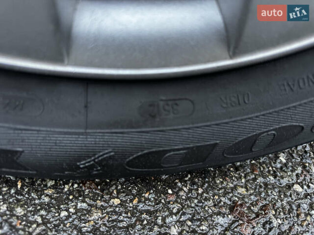 Белый Шкода Октавия, объемом двигателя 1.8 л и пробегом 37 тыс. км за 10900 $, фото 23 на Automoto.ua