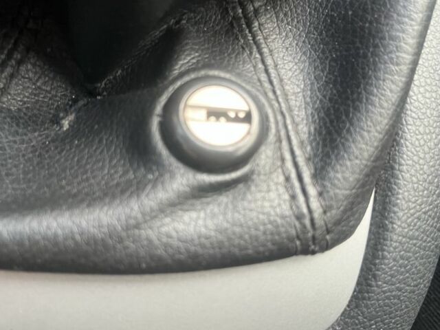 Белый Шкода Октавия, объемом двигателя 1.6 л и пробегом 186 тыс. км за 7700 $, фото 12 на Automoto.ua