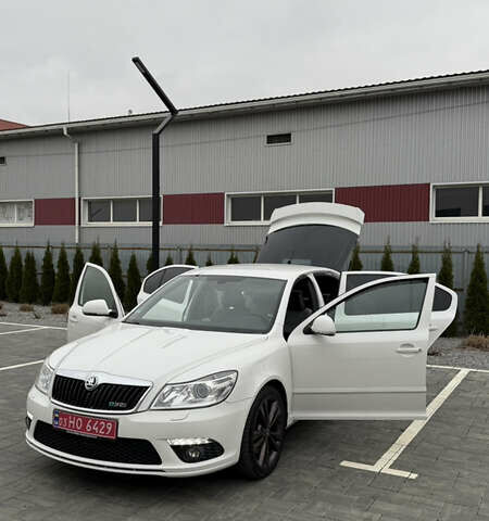 Белый Шкода Октавия, объемом двигателя 1.97 л и пробегом 239 тыс. км за 11999 $, фото 61 на Automoto.ua