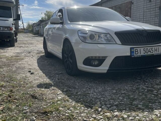 Белый Шкода Октавия, объемом двигателя 1.8 л и пробегом 2 тыс. км за 8700 $, фото 1 на Automoto.ua