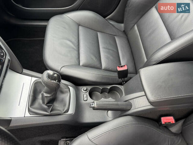 Белый Шкода Октавия, объемом двигателя 1.98 л и пробегом 177 тыс. км за 10550 $, фото 19 на Automoto.ua