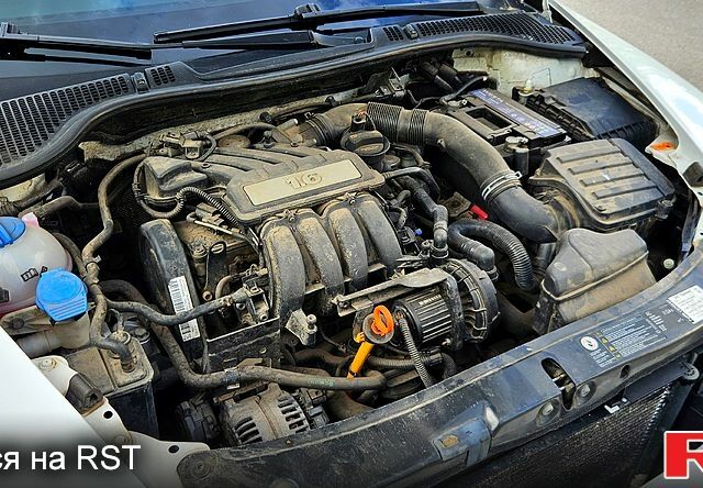 Белый Шкода Октавия, объемом двигателя 1.6 л и пробегом 83 тыс. км за 8700 $, фото 8 на Automoto.ua