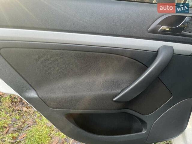 Белый Шкода Октавия, объемом двигателя 1.6 л и пробегом 186 тыс. км за 7700 $, фото 19 на Automoto.ua